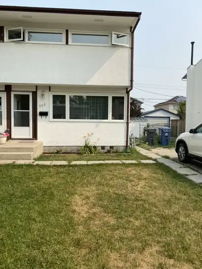 Spacious House For Rent