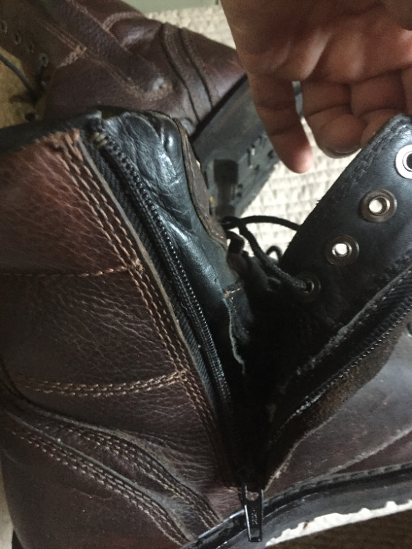 Men's Dakota work boots Size10-1/2 dans Chaussures pour hommes  à Thunder Bay - Image 2