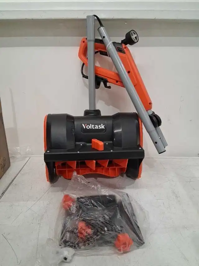 Voltask Snow Blower- Snow Shovel in Snowblowers in City of Toronto - Image 8