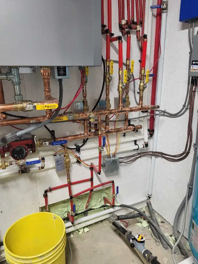 LICENSED AND INSURED PLUMBER64230802899970123