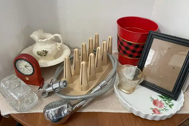 Home Decor and Accessories Lot in Other in North Bay - Image 2