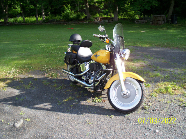 this is a real nice Harley Davidson fat boy in Street, Cruisers & Choppers in Annapolis Valley - Image 2