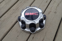 GMC hub cap MINT condition