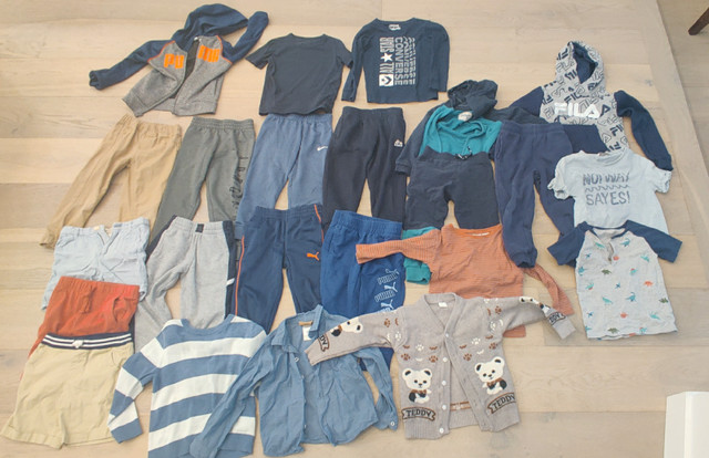 Boy clothes size 4  in Clothing - 4T in Calgary - Image 4