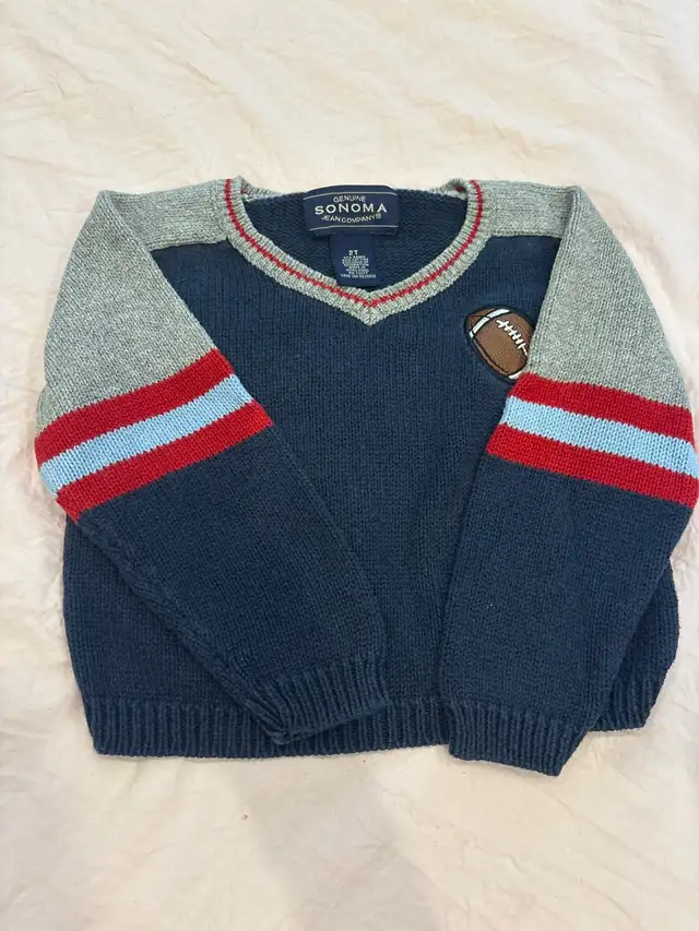 GENUINE SONOMA TODDLER SWEATER in Clothing - 2T in Hamilton - Image 2