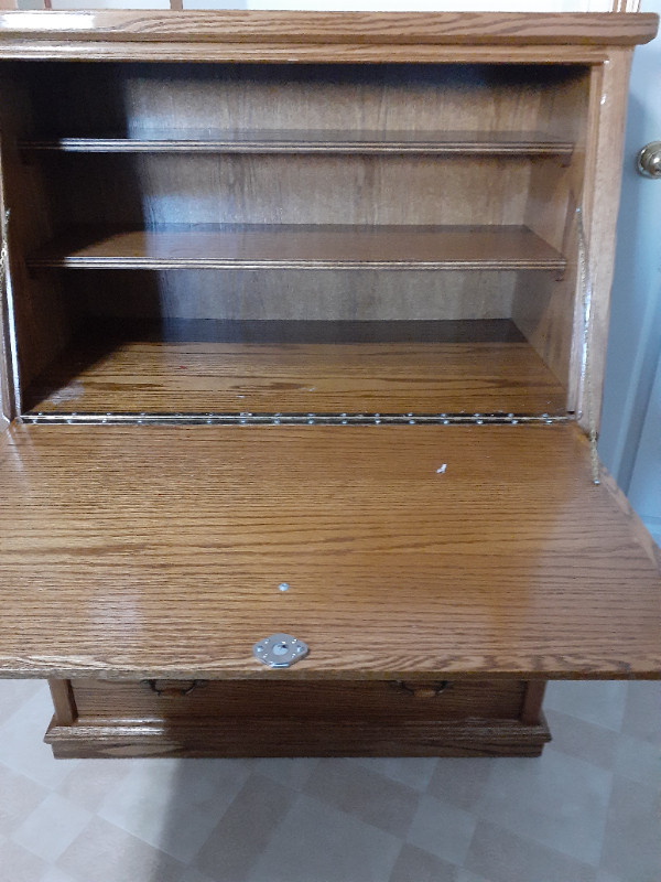 Desk with drawers in Desks in Strathcona County