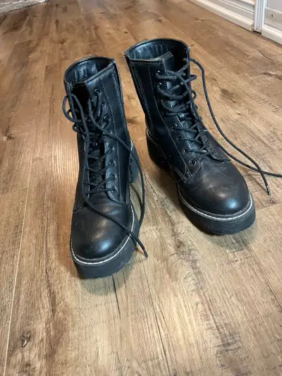 Steve Madden boots, View more