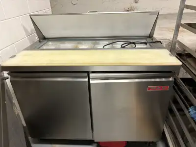 4foot sandwich fridge , View more