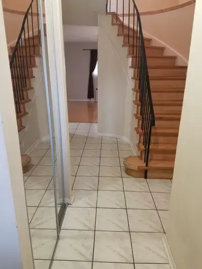 1 Shared 2nd Floor Room for rent near Humber College North Campus on Briarwood Ave (MALES ONLY), sta...