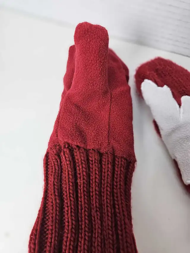 Olympic Mittens in Kids & Youth in Calgary - Image 5