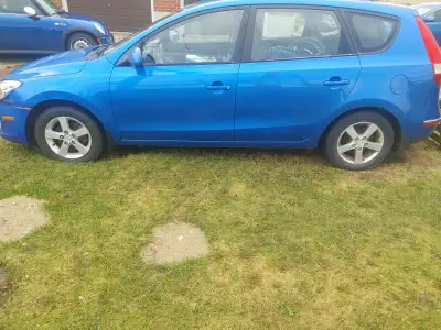 Runs well. No check engine light. No fault codes Shinny paint. Solid body Recent New exhaust. Altern...