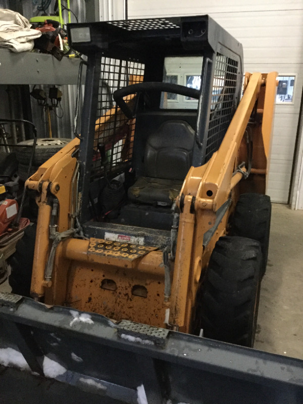 skid steer case 40xt dans Équipement lourd  à Drummondville - Image 2