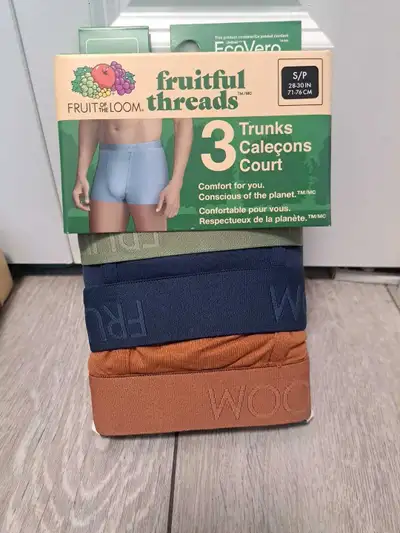 Brand New Fruit Of The Loom Mens 3pairs Trunks Underwear; Small, View more
