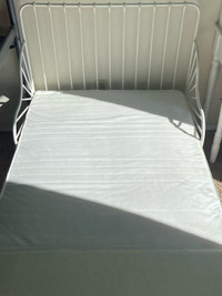 White IKEA MINNEN Extendable Bed