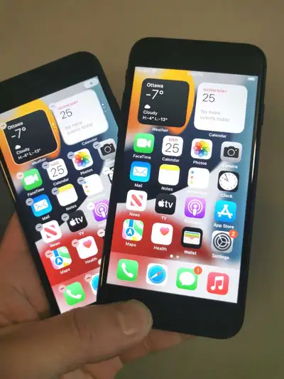 iPhone 7 32G Unlocked, View more