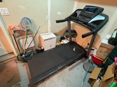 Adjustable NordicTrack Treadmill
