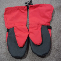 Outer shell for mitts gloves..M.E.C.