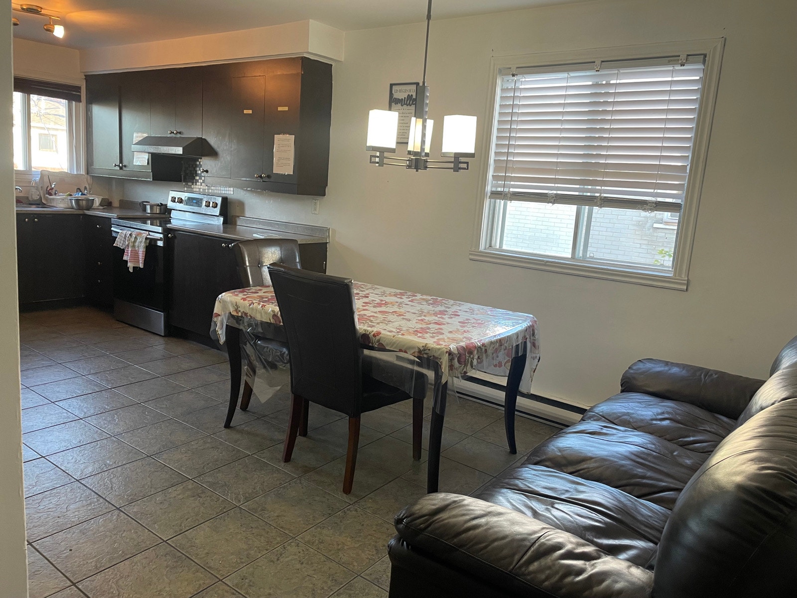 Chambre à louer à Anjou! — photo 2