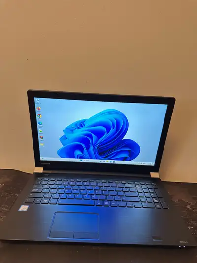laptop toshiba i7 7th gen , 8gb ram 256Gb ssd windows 11 pro, View more
