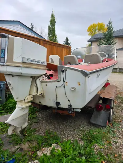 Vintage Canadian-built 16' fibreglass runabout with trailer. I bought it as my first boat but don't...