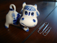 Elesva Holland Delft Blue Hand-Painted Smiling Happy Cow