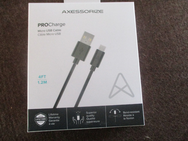 Chargeur âble Micro USB Axessorize ProCharge (1.2M) in Laptop Accessories in Gatineau