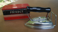 VINTAGE PRILECT TRAVELLING IRON