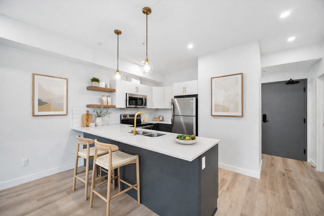 Luxury 2 Bedroom Apartment! Move In Ready!