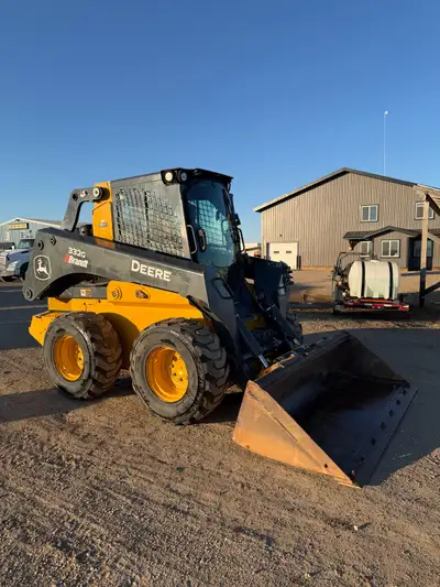 2024 John Deere 332G Skid Steer **Powertrain / Hydraulic warranty remaining for another year or 3000...