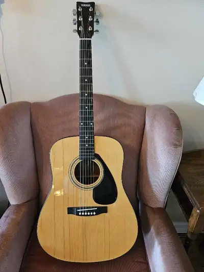 Yamaha guitar, View more