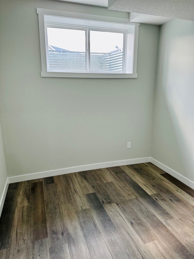 Newly Constructed 2 Bedroom Legal basement Suite Long Term Rentals