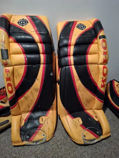 Hockey Goalie Pads KOHO 580, View more