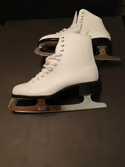 Women's figure skates., View more
