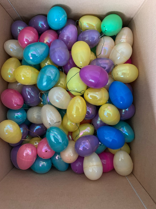 Easter eggs to hang  in Holiday, Event & Seasonal in London - Image 3