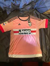 Juventus 2015-2016 Jersey Medium