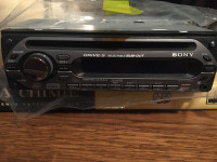 Lecteur CD Sony pour auto CDC-GT200