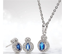 Blue-eyed Angel Eyes Earrings and Necklace Set