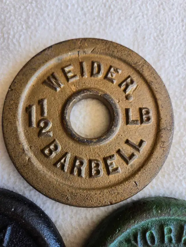 3 Steel Weights  in Arts & Collectibles in Ottawa - Image 3