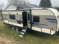 2020 Sportsman LE Travel Trailer 