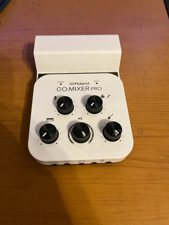 Roland Go Mixer Pro in Pro Audio & Recording Equipment in City of Toronto - Image 2