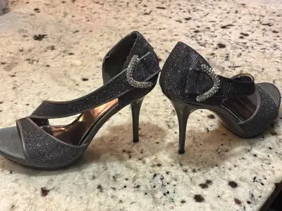 Women’s Shoes, View more