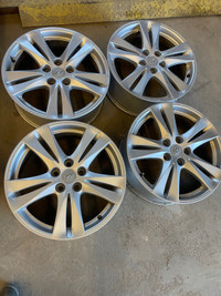 18” Hyundai wheels