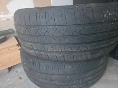 Toyota Venza AWD 2014 used tires. Good for one season. Harsh