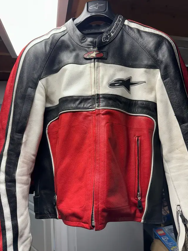 Manteaux de moto en cuir Alpinestars in Motorcycle Parts & Accessories in Longueuil / South Shore - Image 6