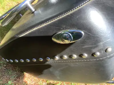 Valise détachable avec barrure et dossier Harley Davidson