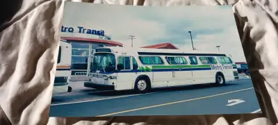 8x12 PHOTO HALIFAX TRANSIT GM NEW LOOK BUS UNIQUE PICTURE, View more