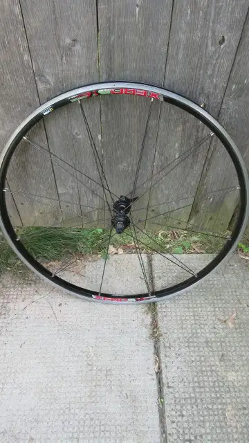 Formula Xero Lite XSR-4 front wheel alloy 700c with QR in Frames & Parts in Ottawa - Image 2