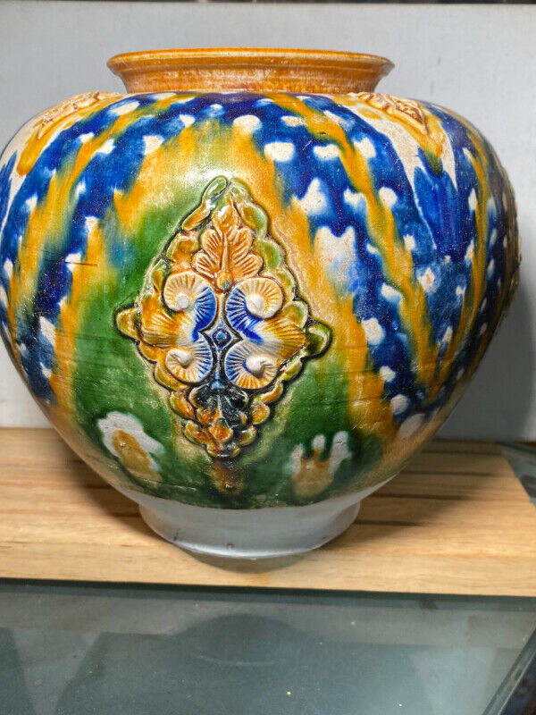 Antique Majolica jJardinière Vase Glaze Colours Yellow, Green, Arts