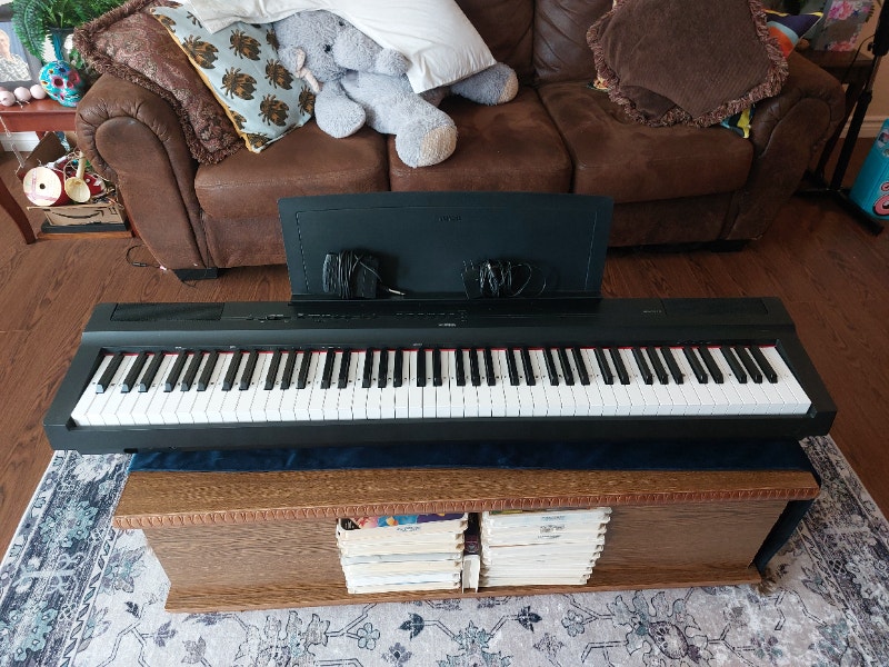Yamaha Keyboard 750 General Electronics Truro Kijiji
