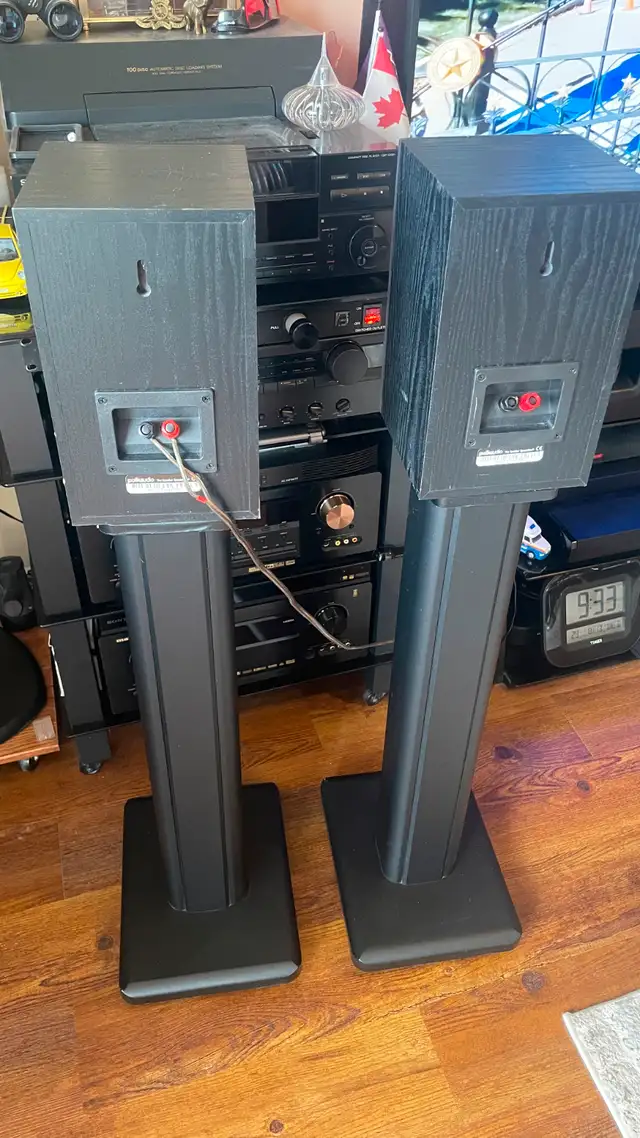 Polkaudio R15 Speakers in Speakers in Brantford - Image 7